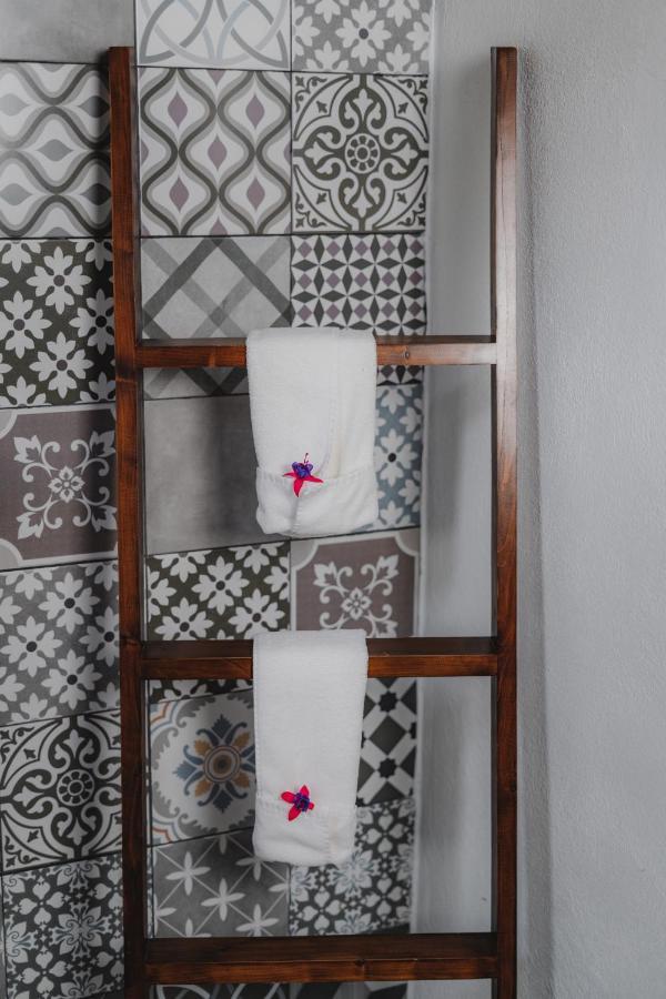 Lauraceas Lodge San Gerardo de Dota Luaran gambar