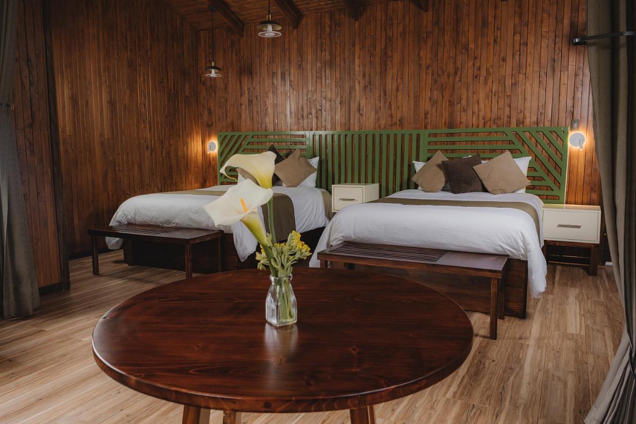 Lauraceas Lodge San Gerardo de Dota Luaran gambar